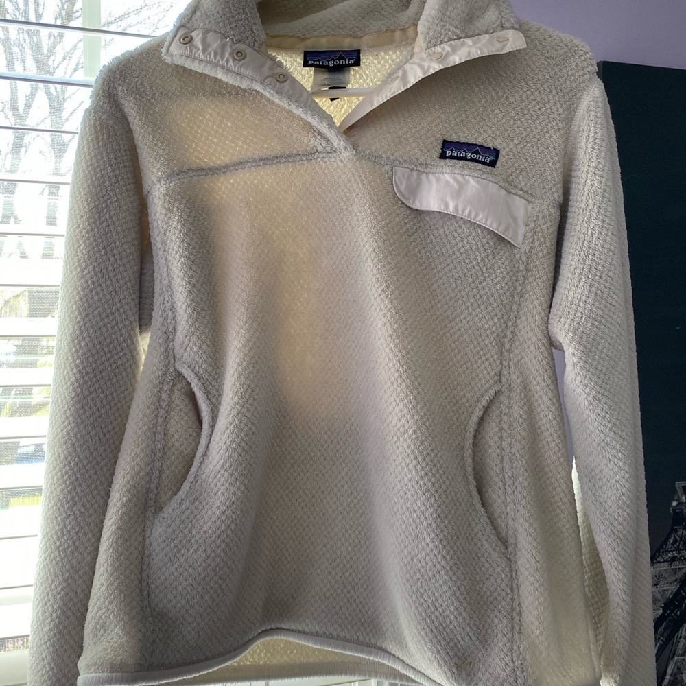 Patagonia fleece pullover